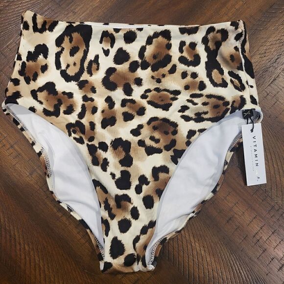 Vitamin A Barcelona Sculpting High Waisted Swim Bottom Leopard Size Small (6) - Picture 3 of 7